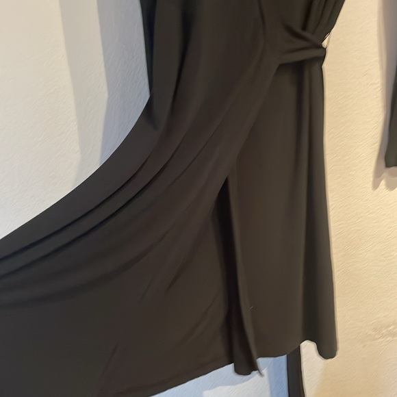 Banana Republic Stretch Jersey Wrap Dress, Black, Size M - Picture 6 of 10